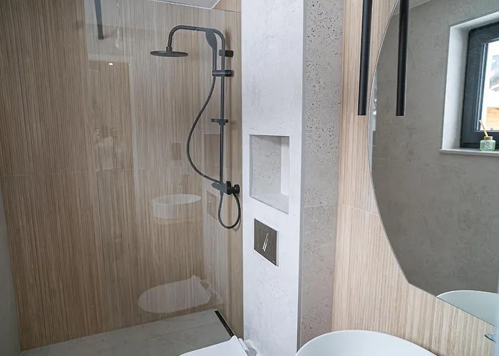 Badz Blisko * 什切尔克